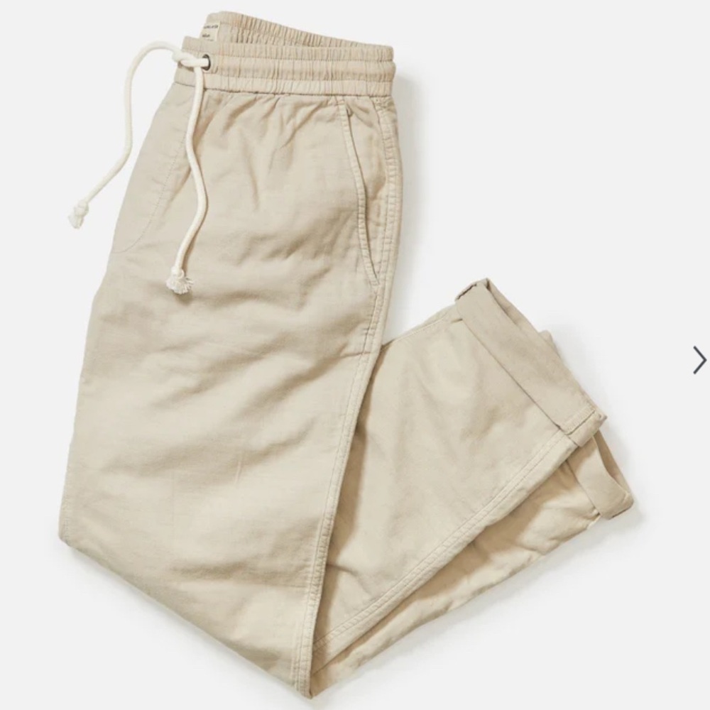 NWOT men’s Marine Layer Saturday Stretch Beach Pant in cream color